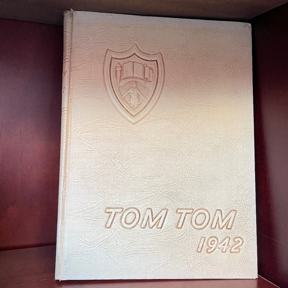 1942 Tom Tom Hoghschool  Yearbook Vintage Cream Yearbook